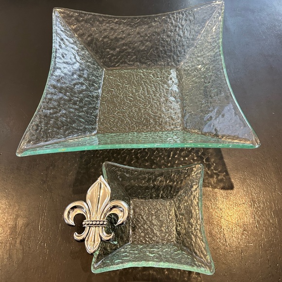 Thirstystone 2-Piece Square Chip N Dip Glass Set, Fleur De Lis - Picture 3 of 6